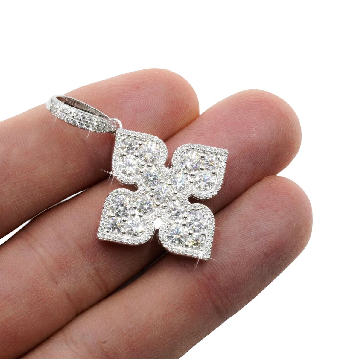Dije Flower White