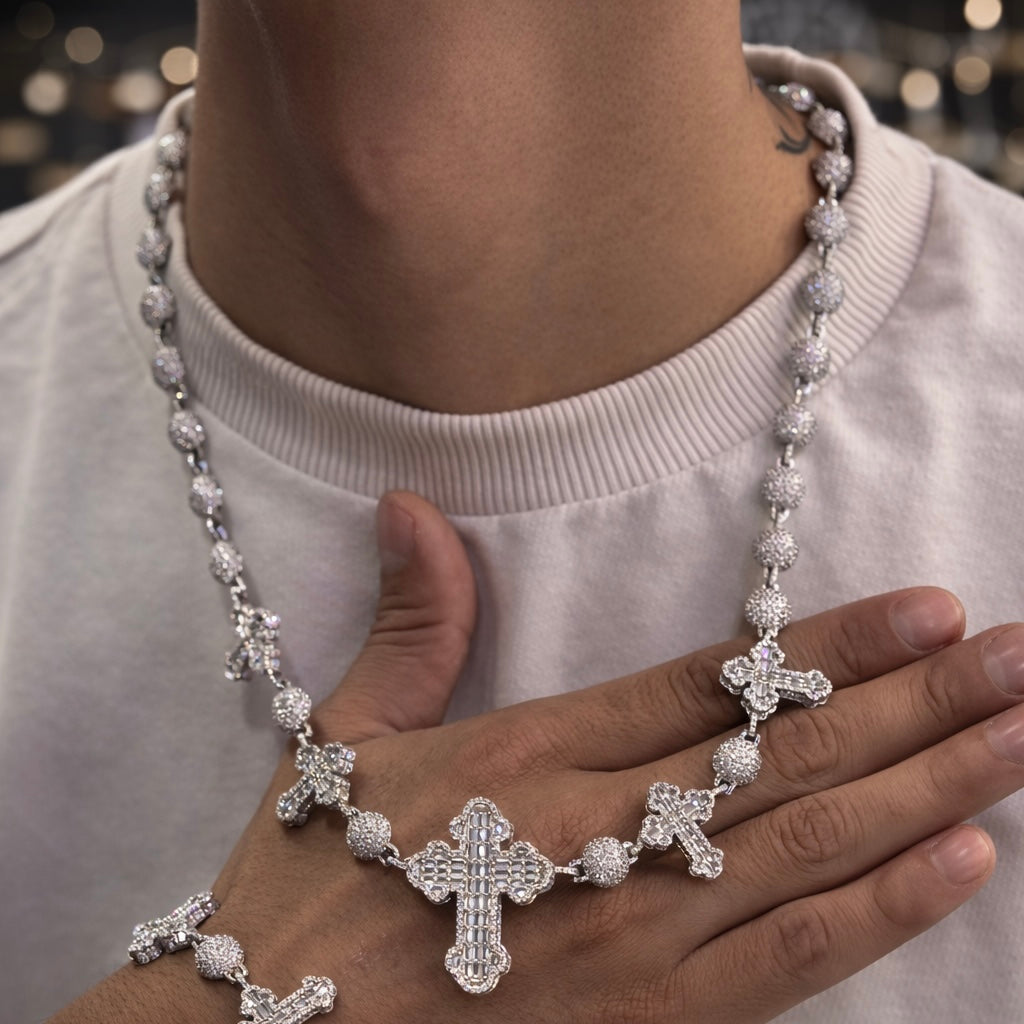 Cadena Ball and Cross