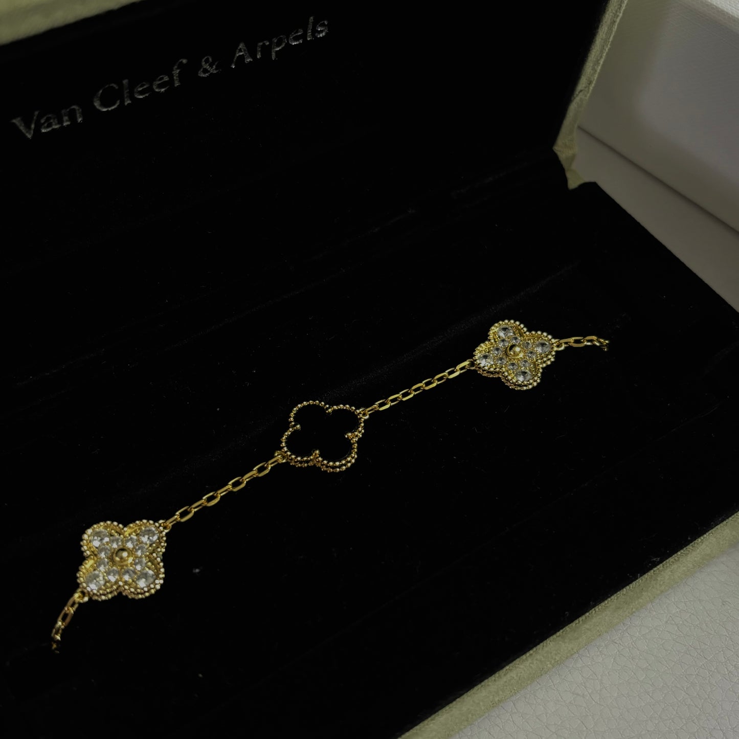 Pulso Trébol Black/Gold Ice