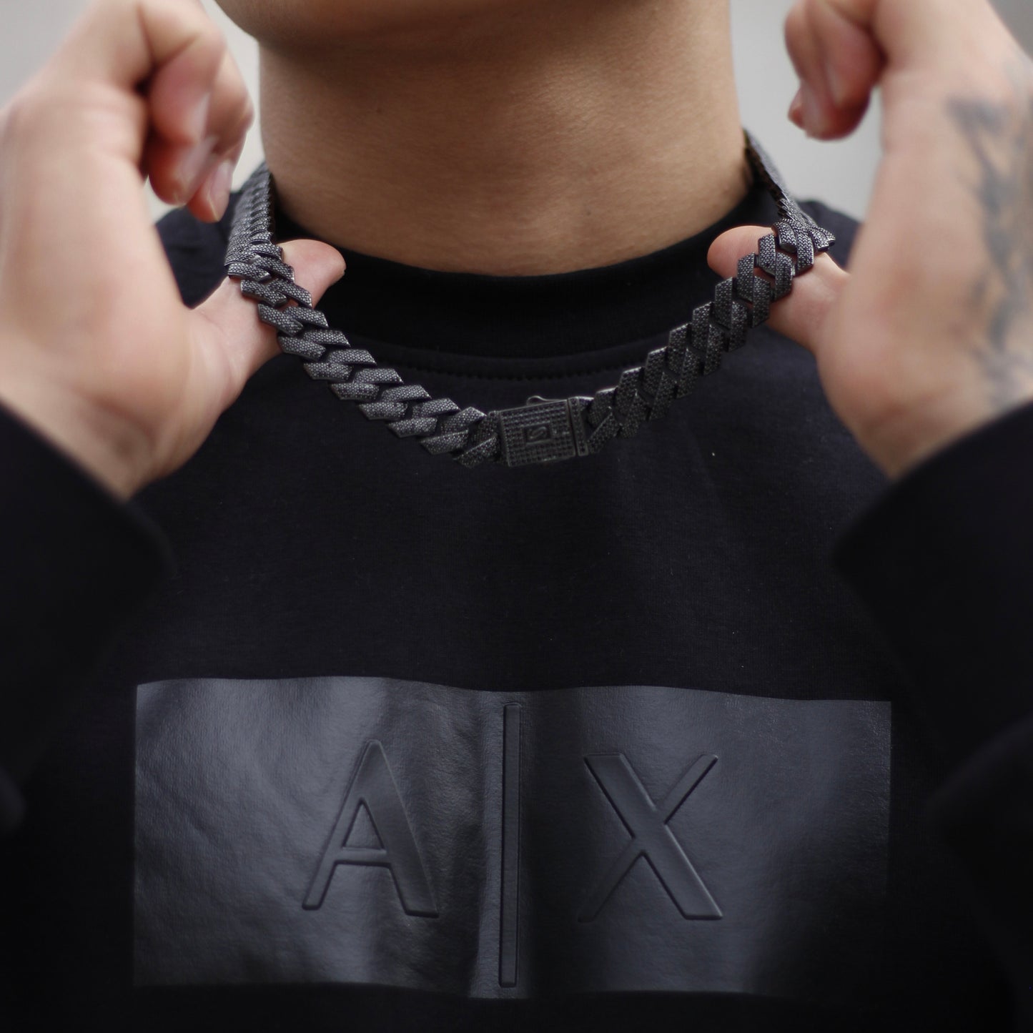 Cadena Mónaco Miami Black