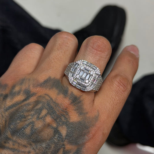 Anillo Thanos Baguette