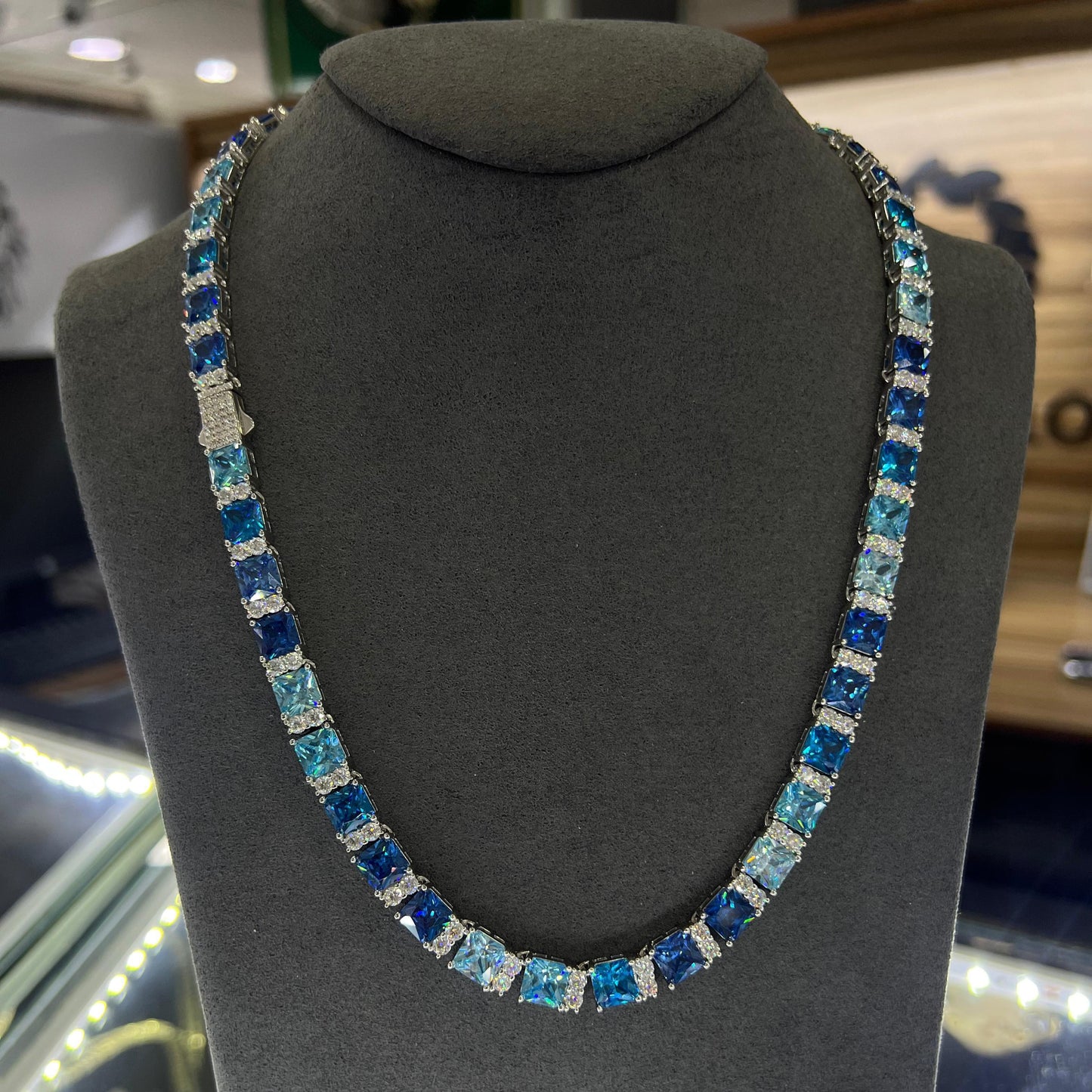 Cadena Blue Ice Block VVS